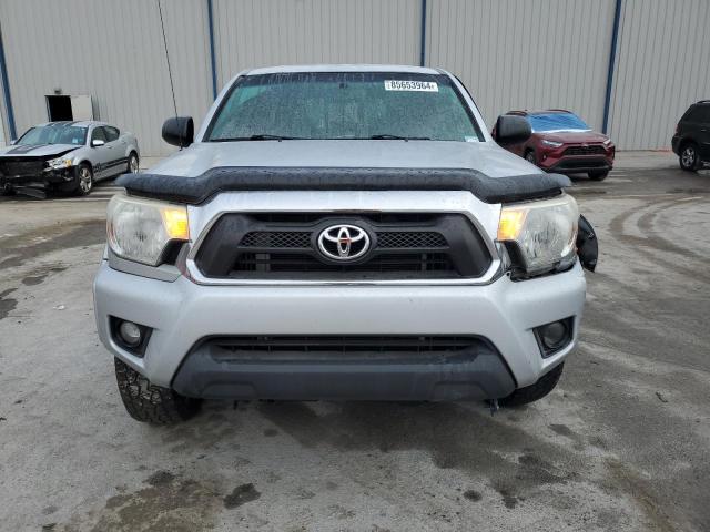  TOYOTA TACOMA 2013 Srebrny