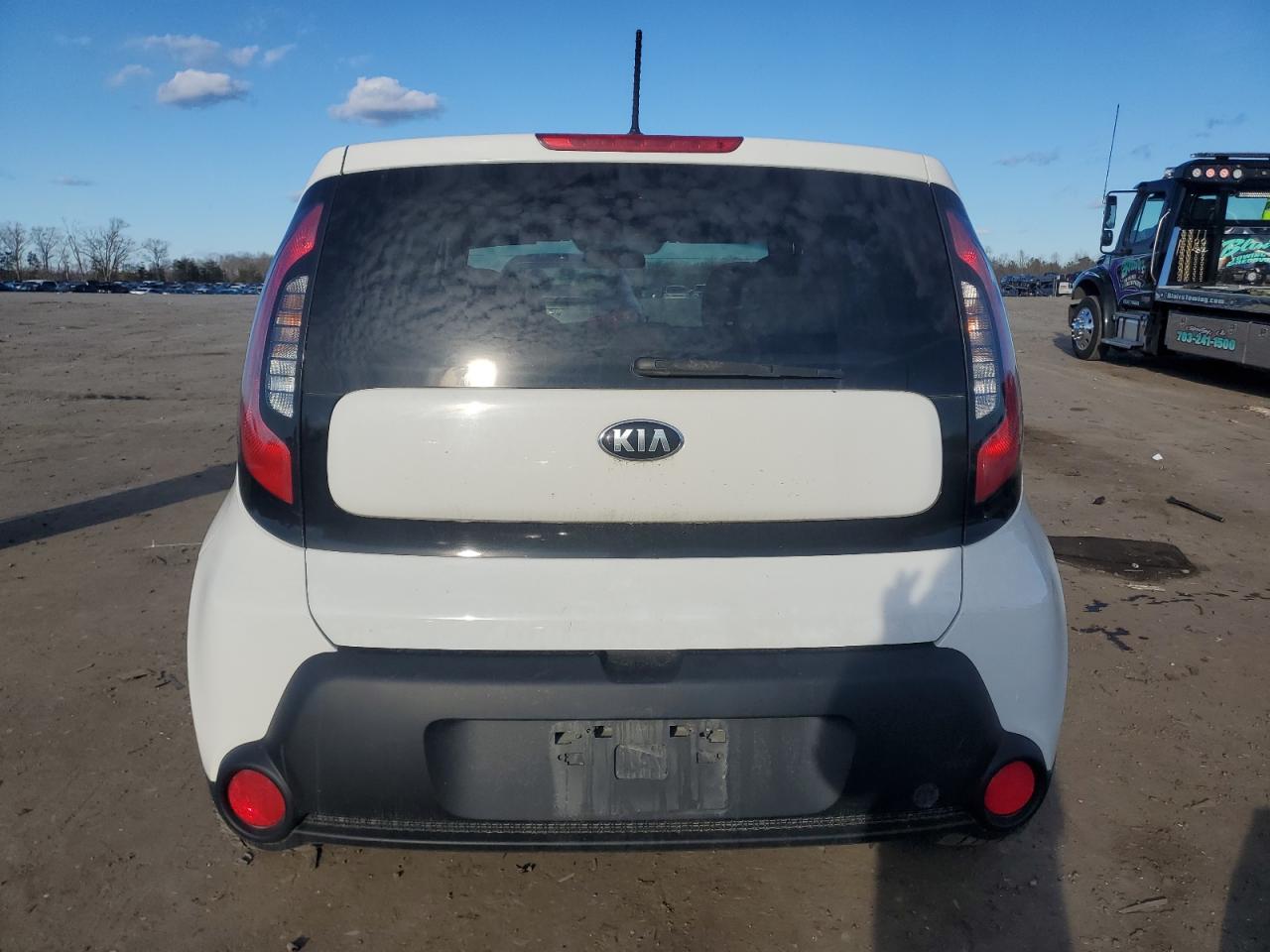 VIN KNDJN2A22F7153139 2015 KIA SOUL no.6