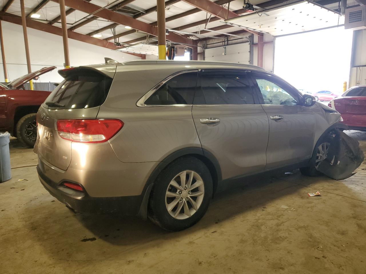 2016 Kia Sorento - Image 3