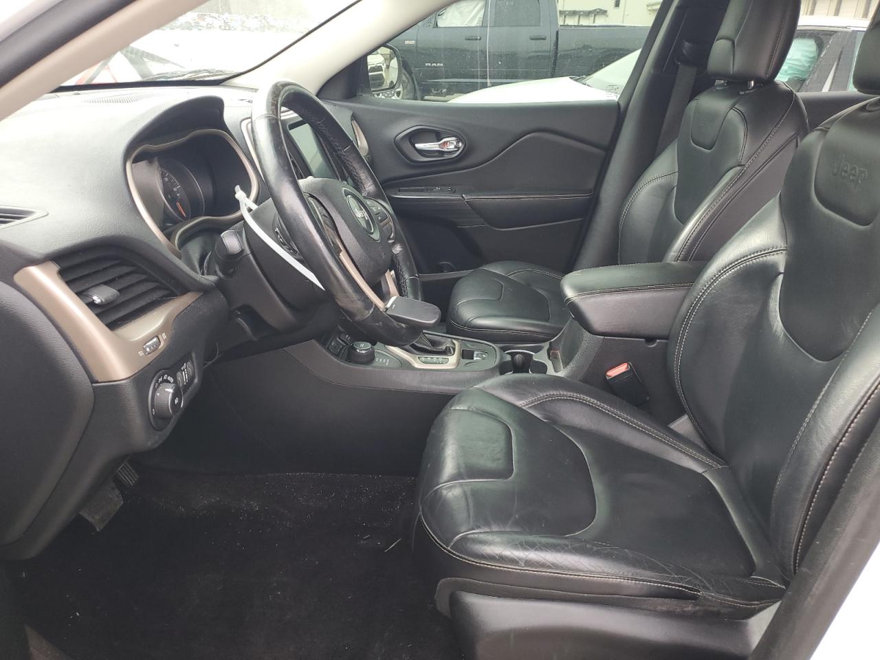 2016 Jeep Grand Cherokee - Image 7