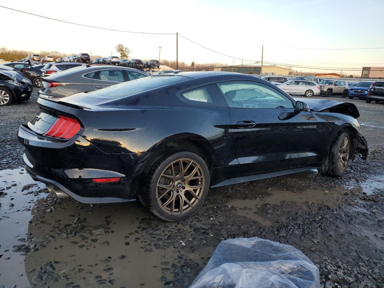 2018 Ford Mustang - Image 3