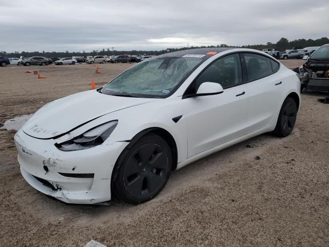  TESLA MODEL 3 2022 Белы