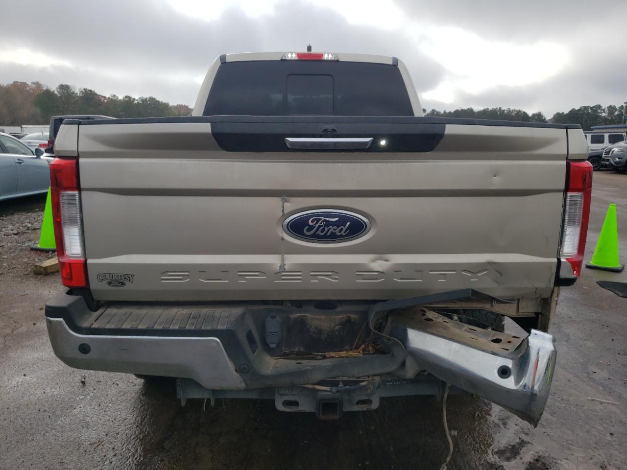 2017 Ford F250 Super Duty VIN: 1FT7W2BT9HEB32964 Lot: 84870984