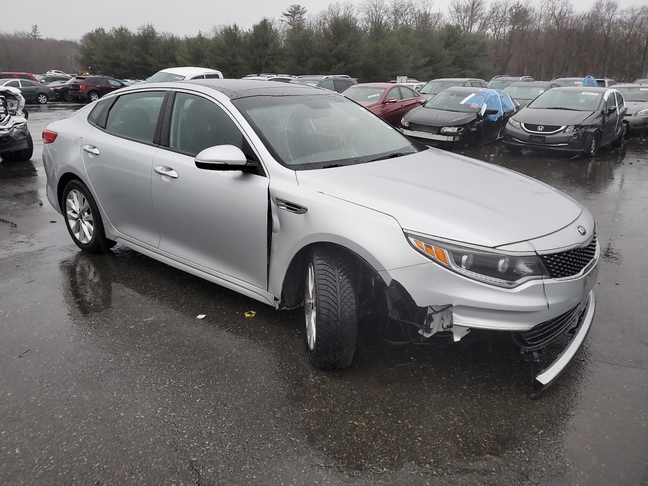 VIN 5XXGU4L39GG056057 2016 KIA OPTIMA no.4