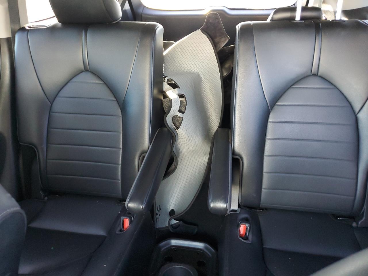 2021 Toyota Highlander - Image 10