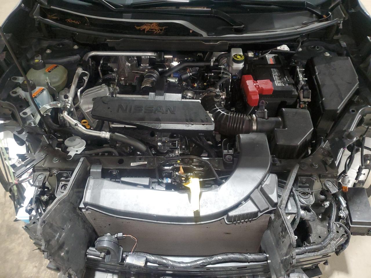 2024 Nissan Rogue - Image 12