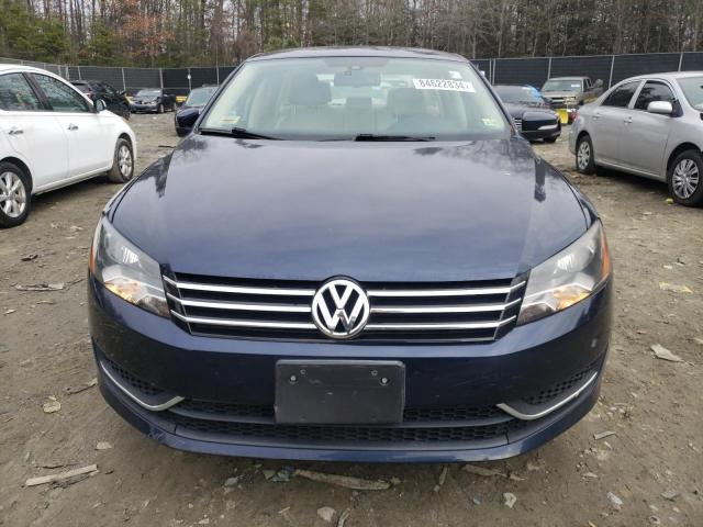 Sedans VOLKSWAGEN PASSAT 2014 Blue