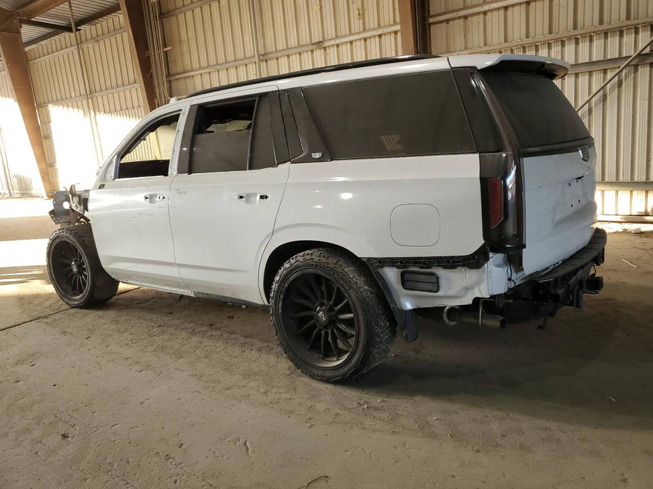 VIN 1GYS4GKL4PR244988 2023 CADILLAC ESCALADE no.2