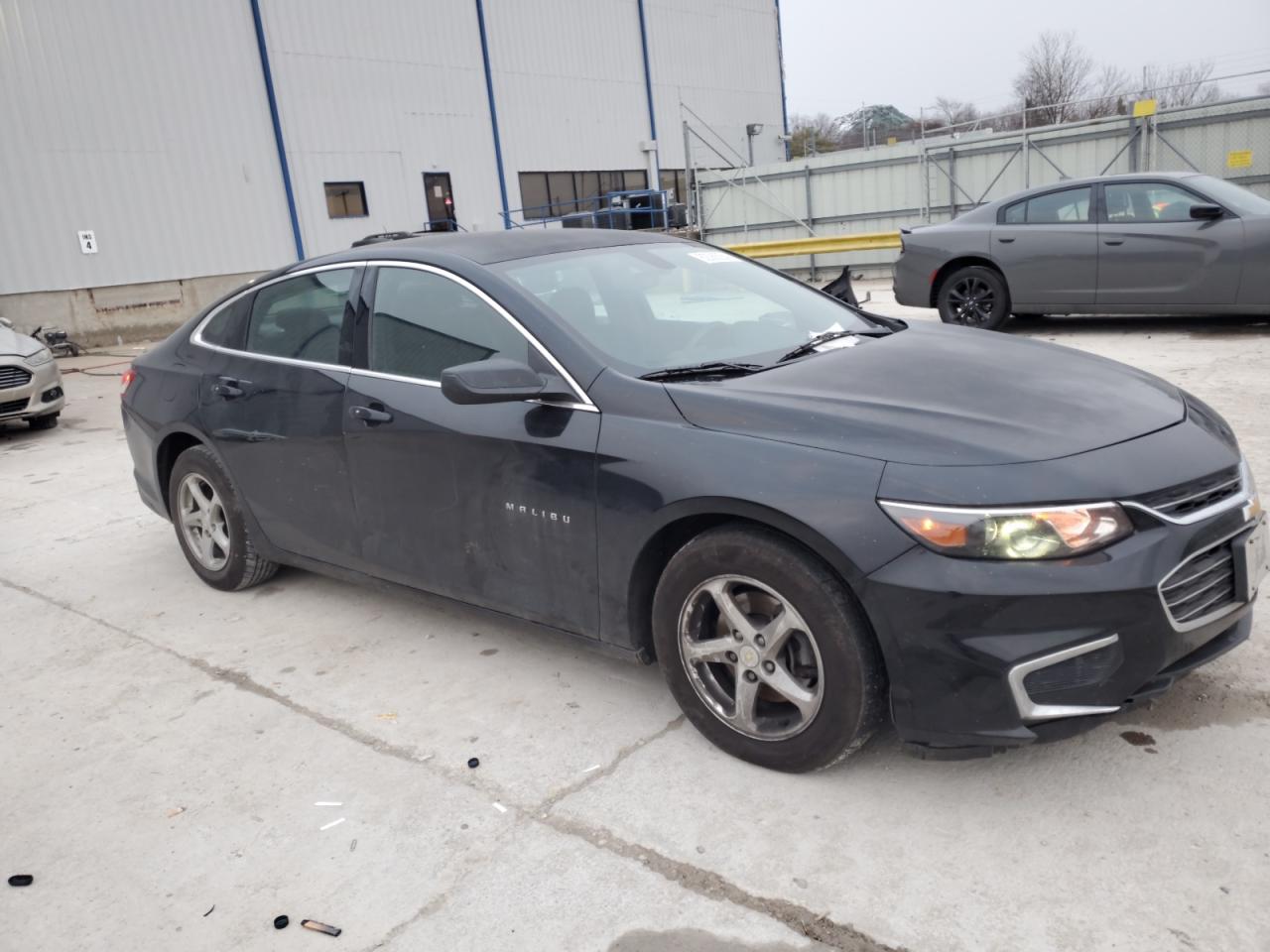 VIN 1G1ZB5ST8GF274097 2016 CHEVROLET MALIBU no.4