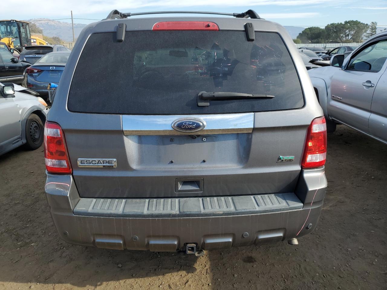 2010 Ford Escape - Image 6