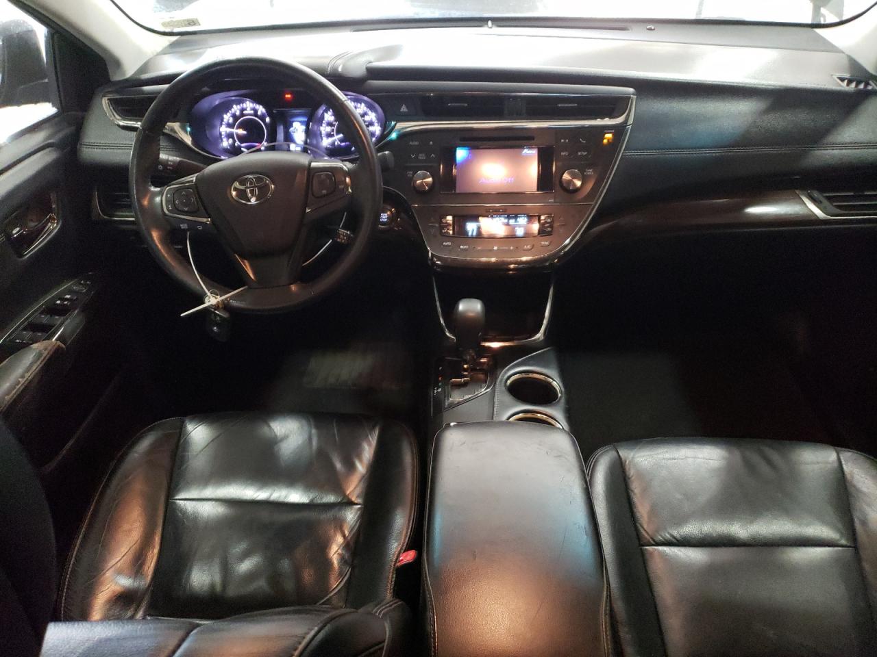 2014 Toyota Avalon - Image 8