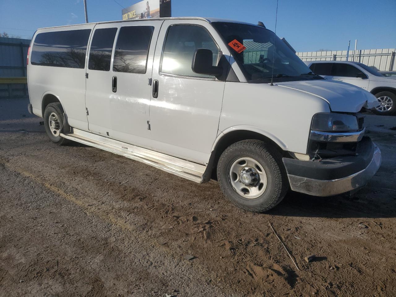 2016 Chevrolet Express - Image 4