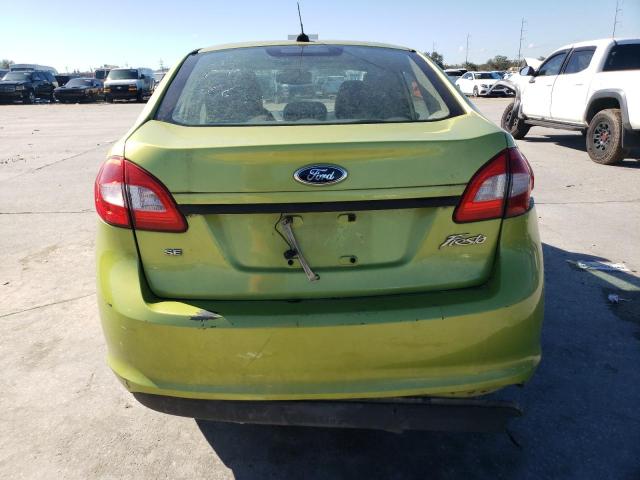 Sedans FORD FIESTA 2013 Zielony
