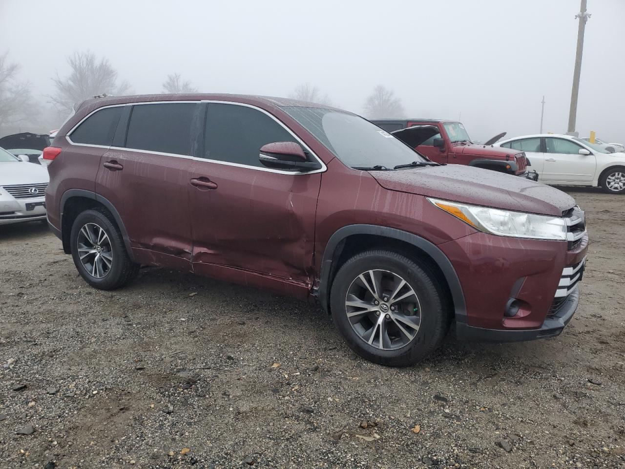 2017 Toyota Highlander - Image 4