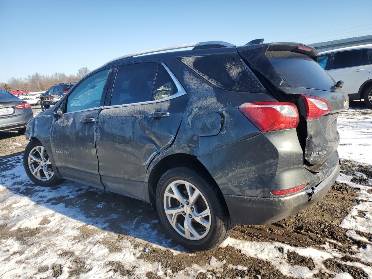 2019 Chevrolet Equinox - Image 2