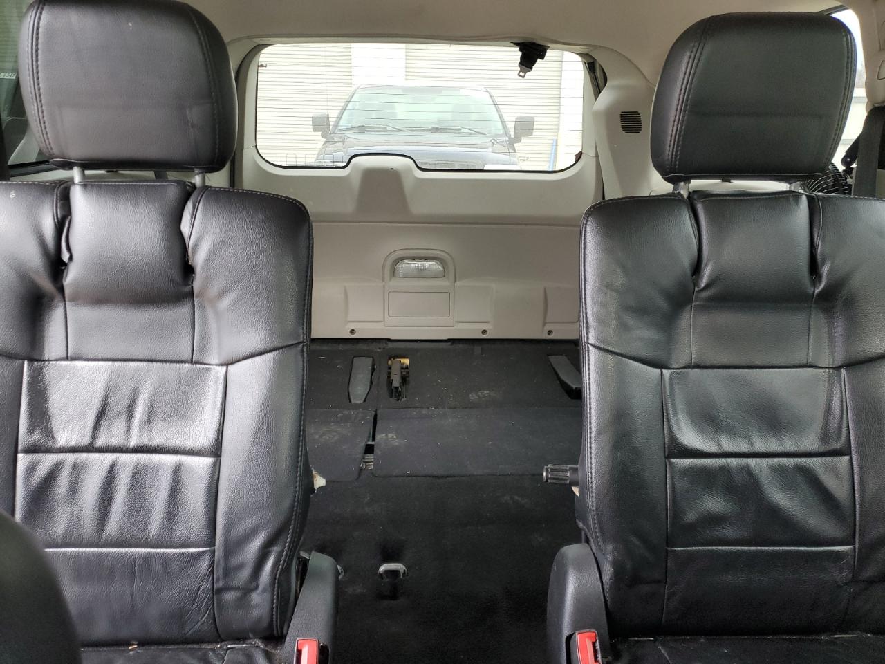 2012 Dodge Caravan - Image 10