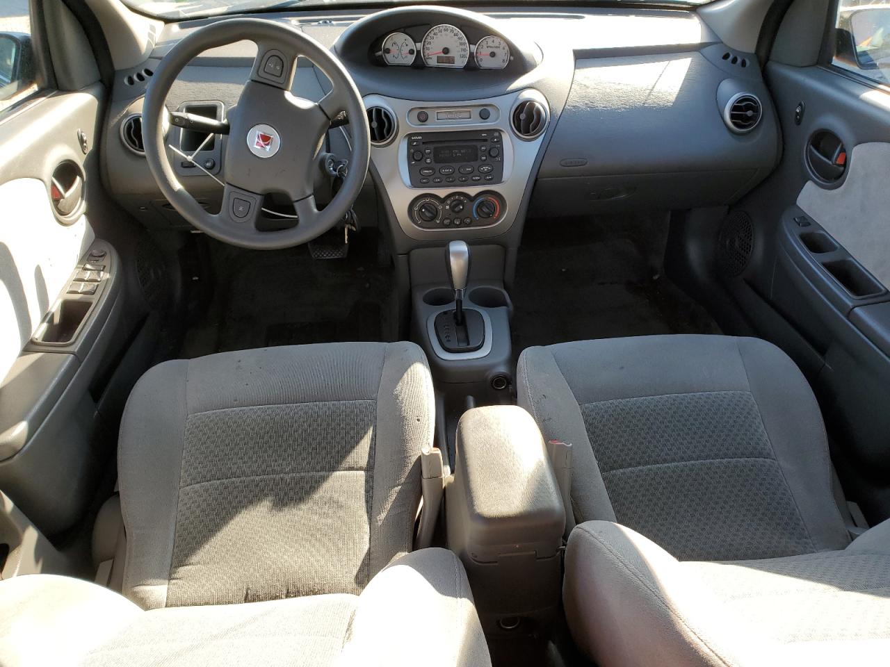 2005 Saturn ION - Image 8