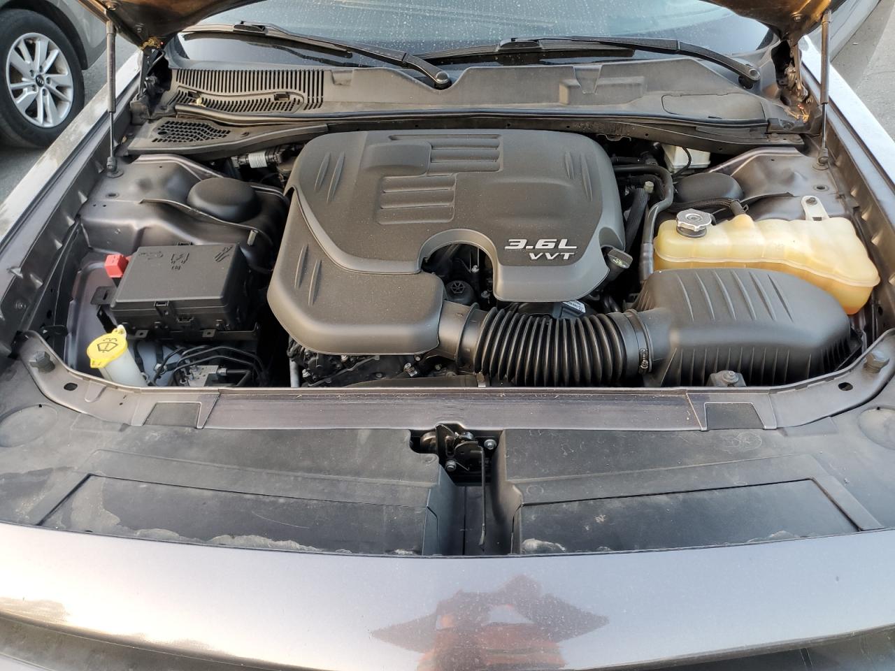 2016 Dodge Challenger - Image 11