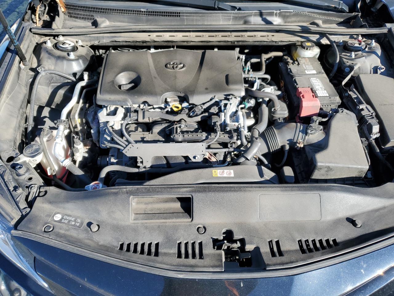 2018 Toyota Camry - Image 11