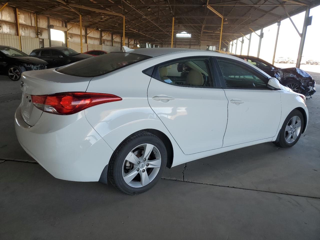 VIN 5NPDH4AE5DH295326 2013 HYUNDAI ELANTRA no.3