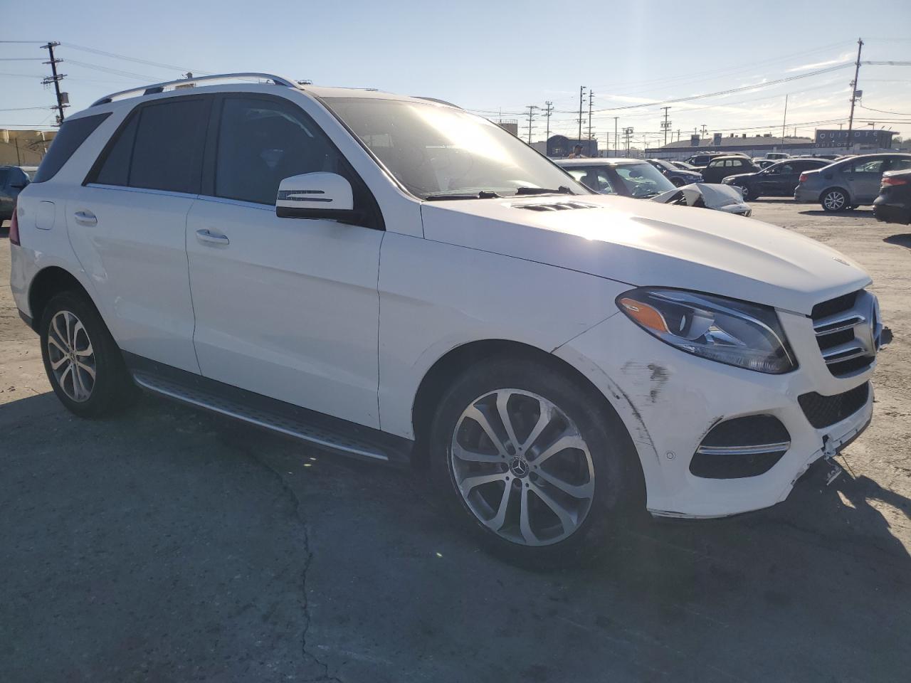 VIN 4JGDA5JB8JB094108 2018 MERCEDES-BENZ GLE-CLASS no.4