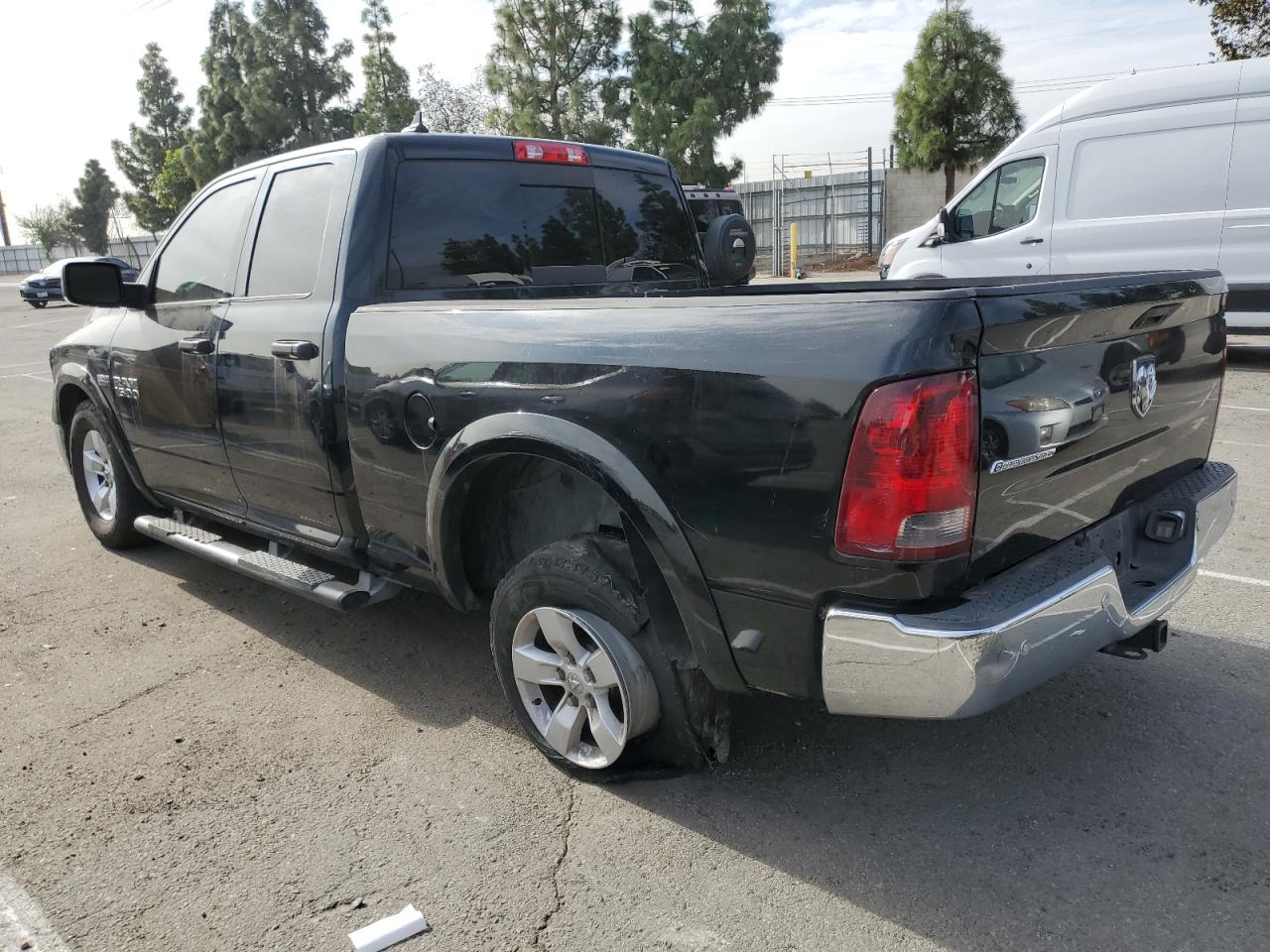 2014 RAM 1500 - Image 2