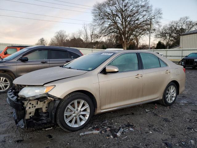  TOYOTA CAMRY 2012 Золотой