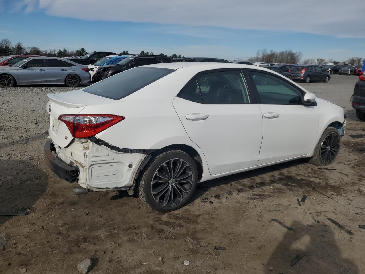 2014 Toyota Corolla - Image 3