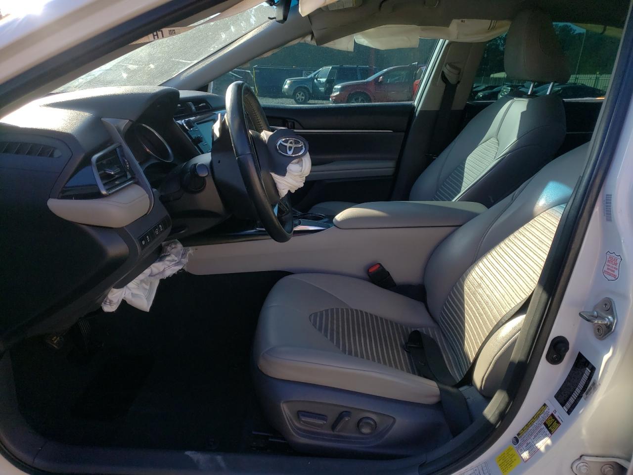 2020 Toyota Camry - Image 7