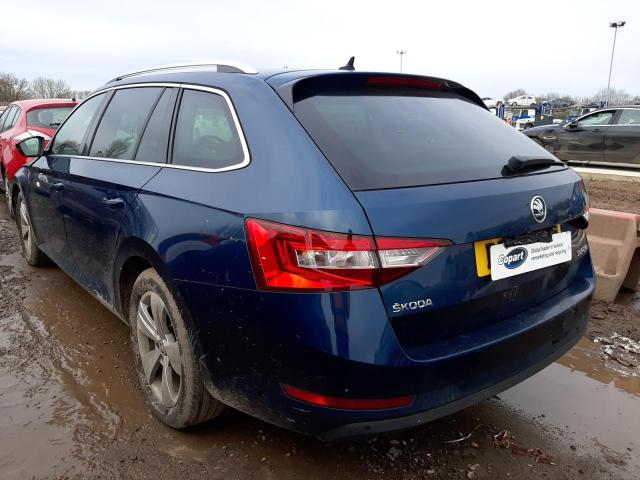 2016 SKODA SUPERB SE