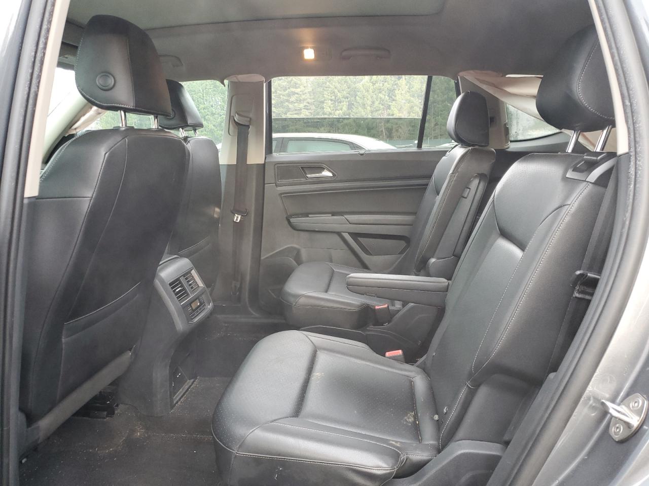 2020 Volkswagen Atlas - Image 11