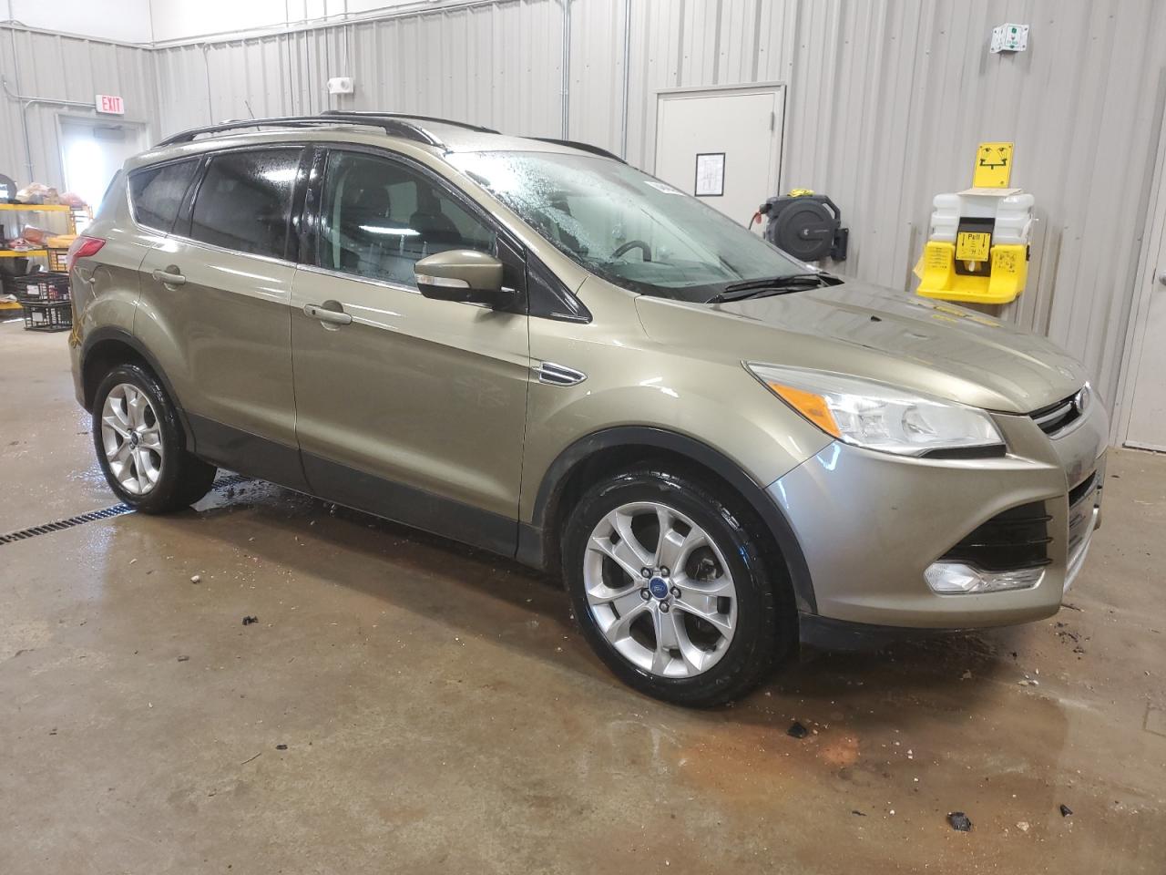 VIN 1FMCU9HX0DUC15119 2013 FORD ESCAPE no.4