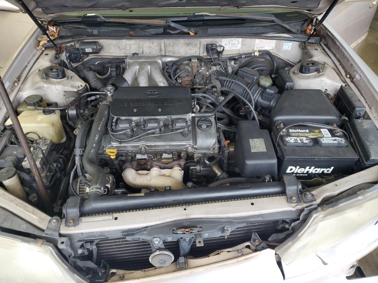 1996 Toyota Avalon - Image 11