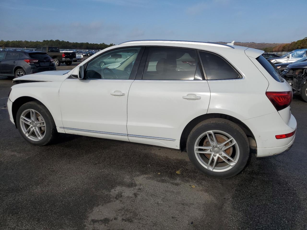 VIN WA1LFAFP8DA009092 2013 AUDI Q5 no.2