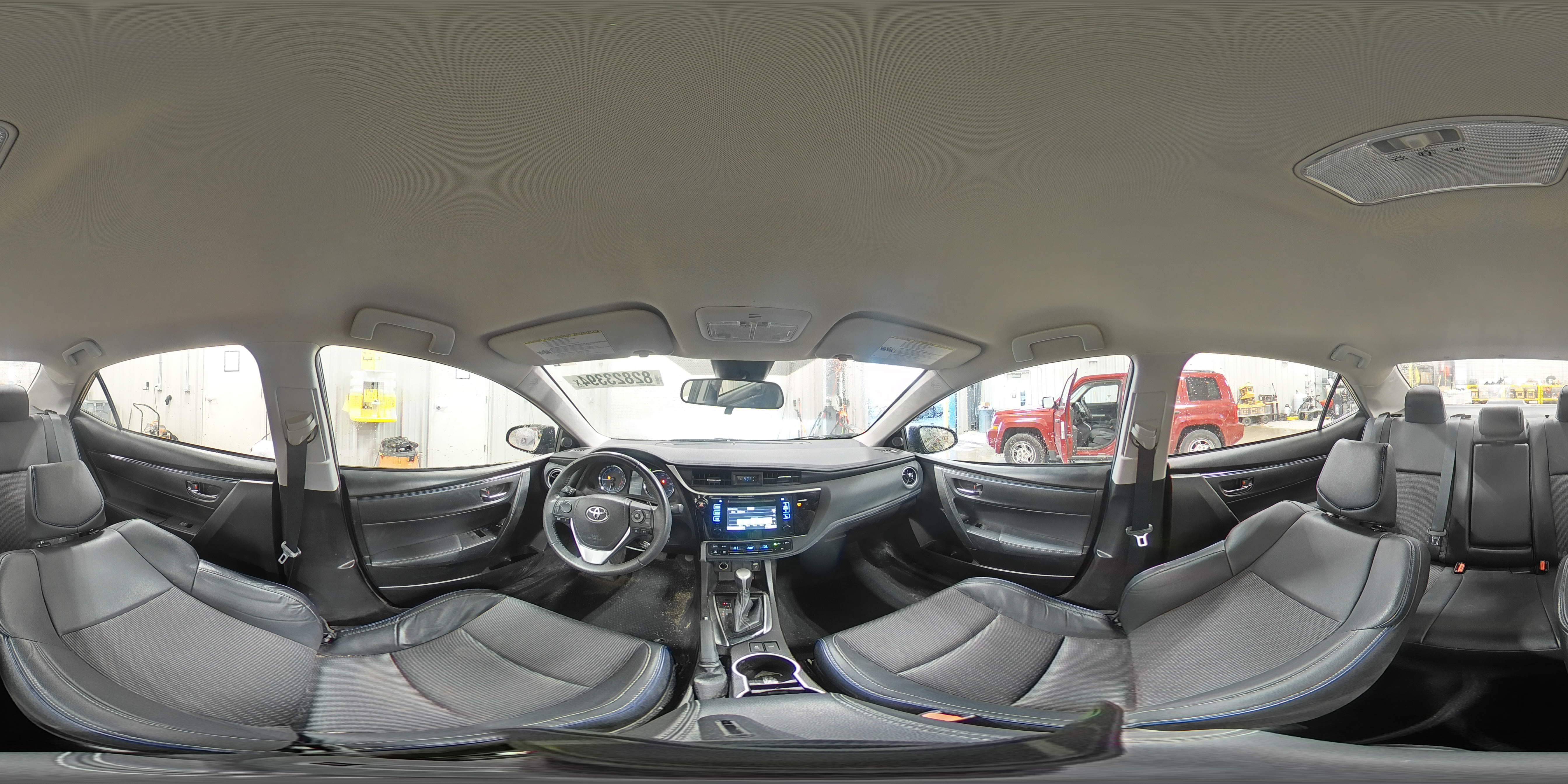 2017 Toyota Corolla - Image 16