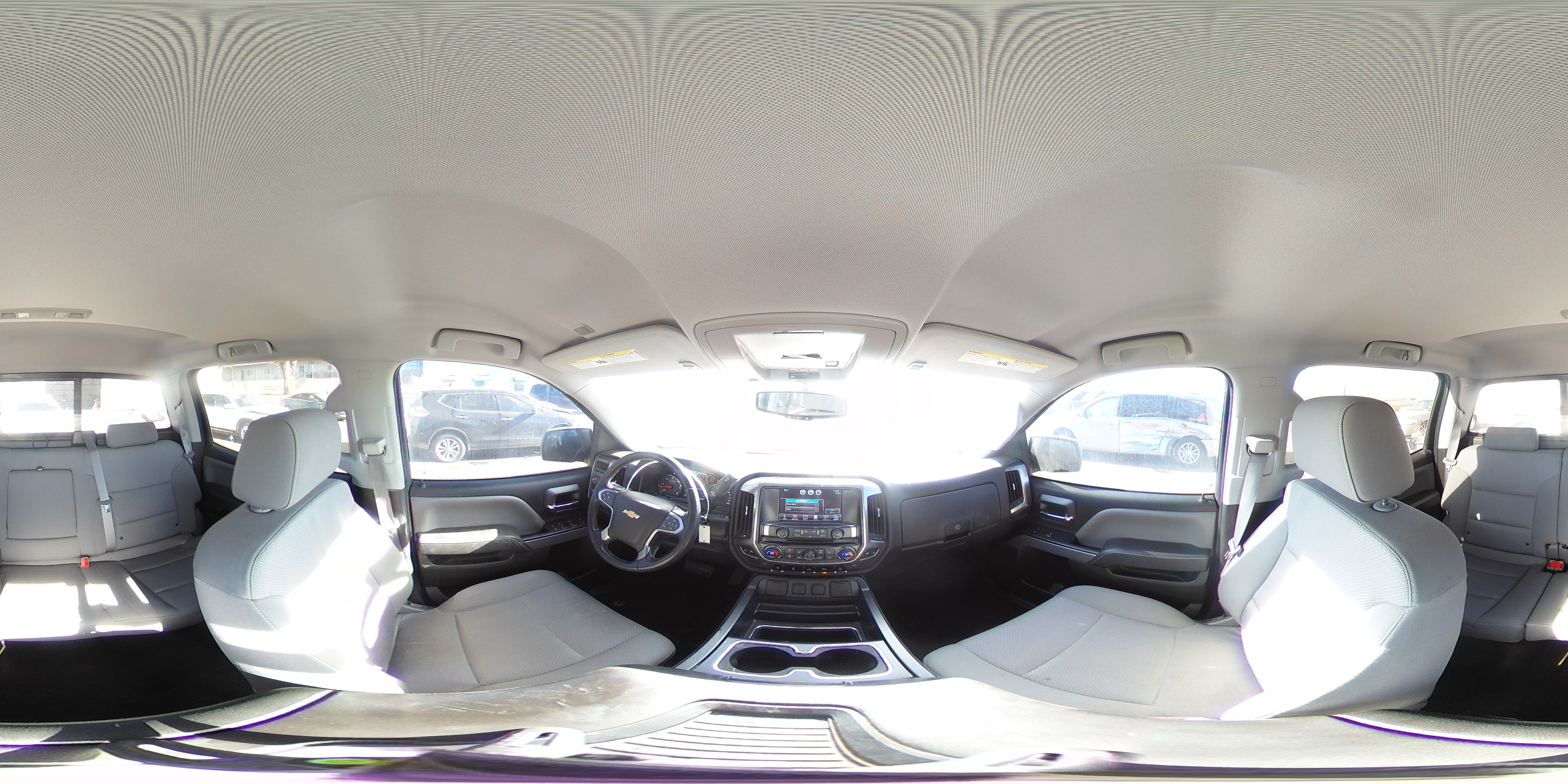 2016 Chevrolet Silverado - Image 13
