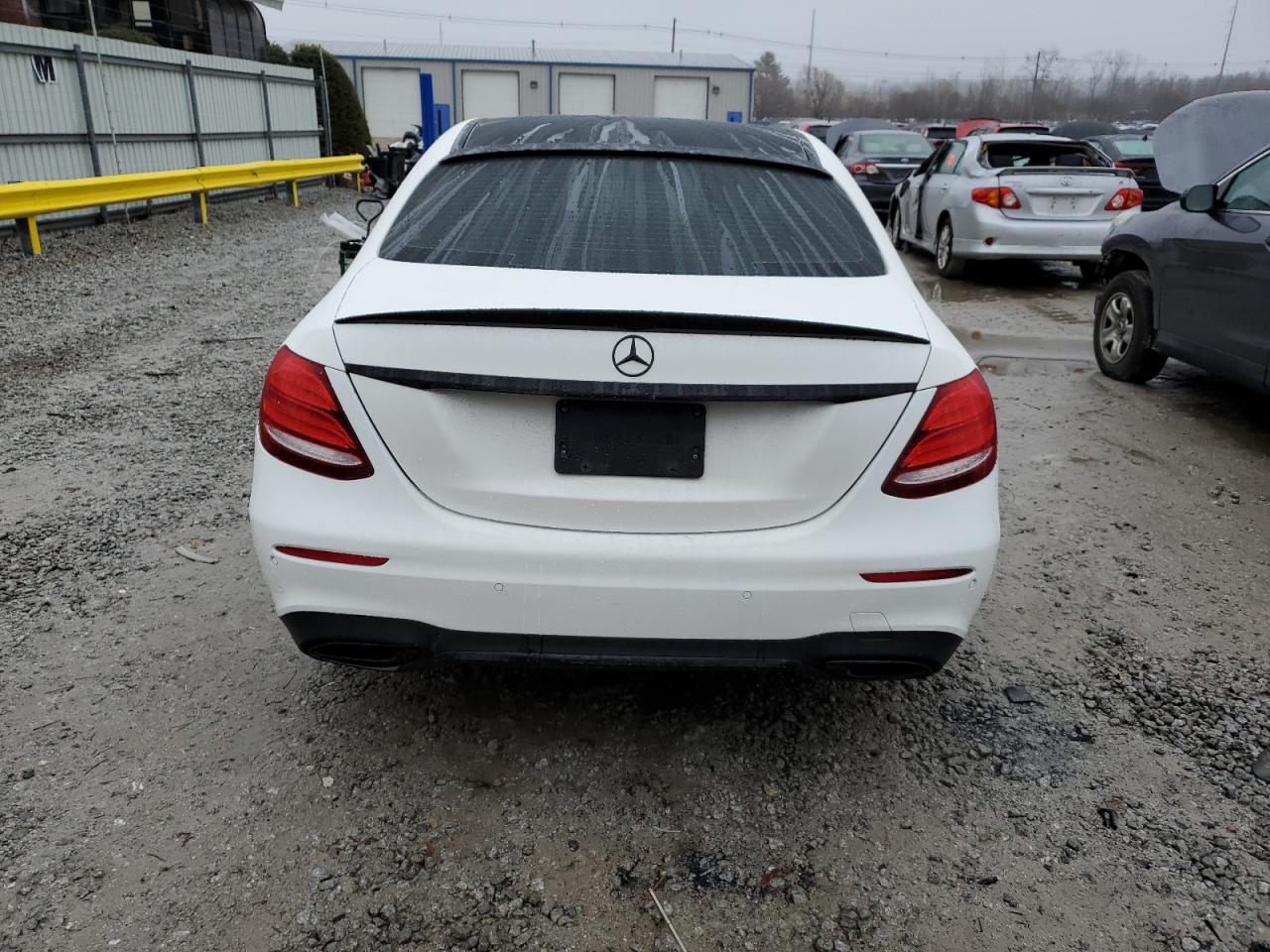 2017 Mercedes-Benz E-klasse - Image 6
