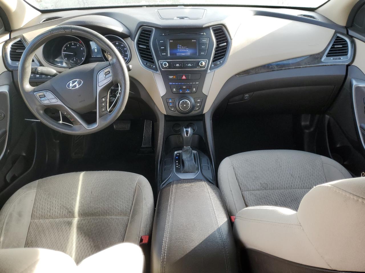 2017 Hyundai Santa Fe - Image 8