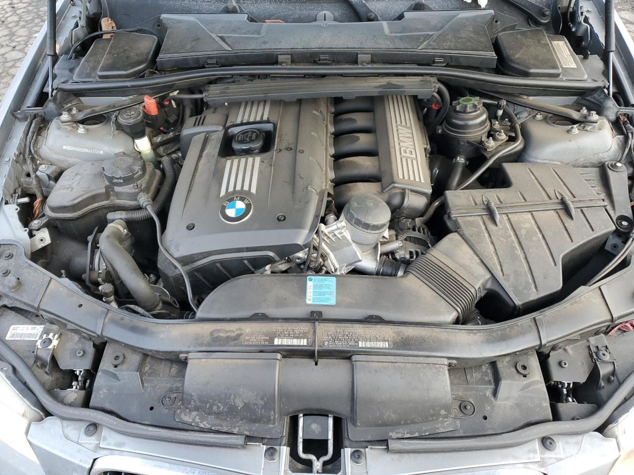 2011 BMW 3er - Image 12