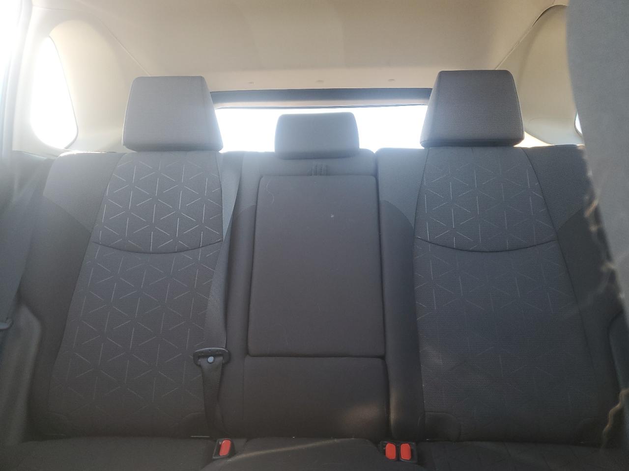 2020 Toyota Rav4 Xle VIN: 2T3P1RFV0LC106176 Lot: 86784174