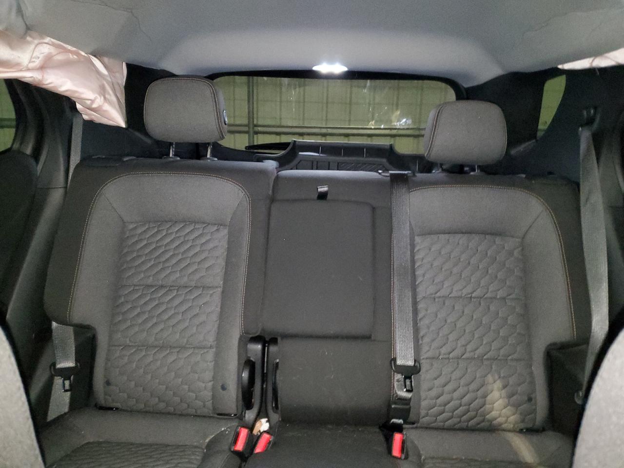 2020 Chevrolet Equinox - Image 10