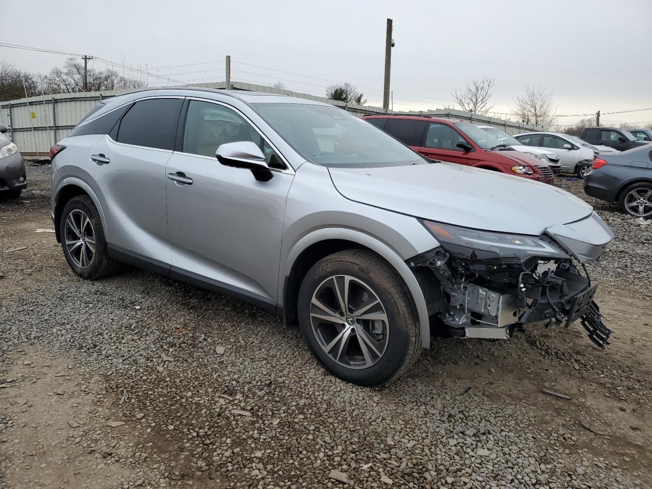 2023 Lexus RX - Image 4