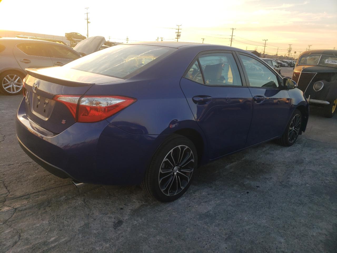 VIN 5YFBURHE8GP566523 2016 TOYOTA COROLLA no.3