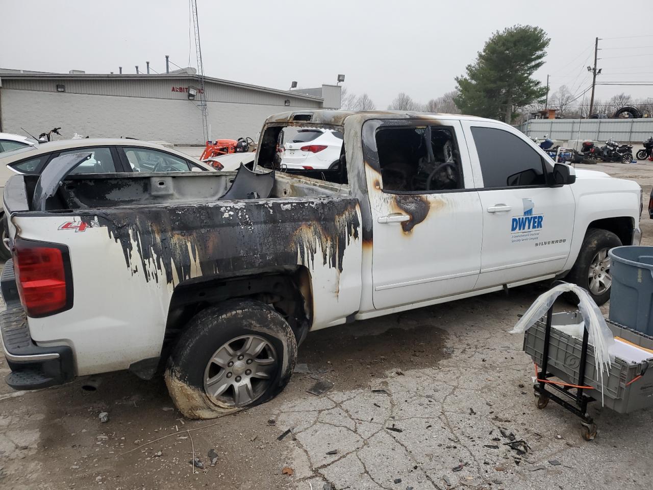 2016 Chevrolet Silverado - Image 3