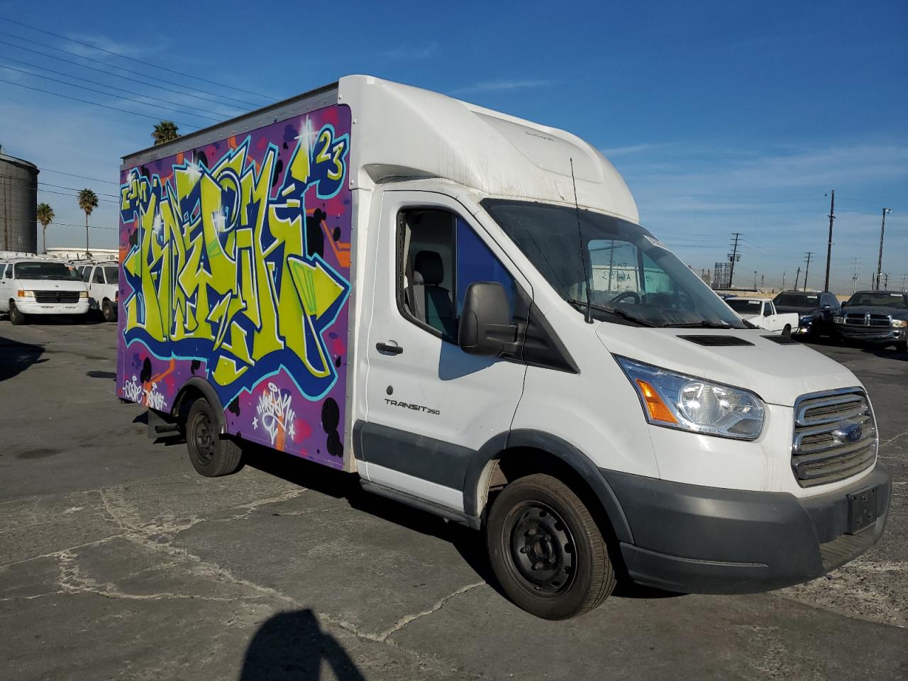 VIN 1FDBW5PM5JKA61813 2018 FORD TRANSIT no.4