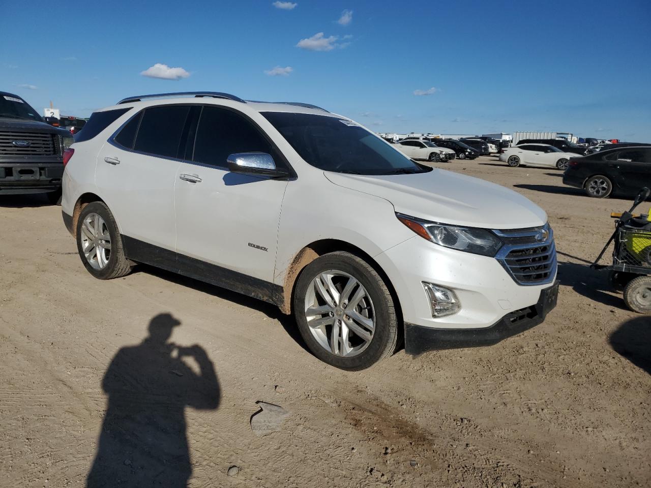 2018 Chevrolet Equinox - Image 4