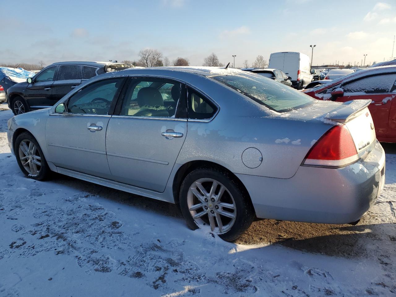 2011 Chevrolet Impala - Image 2