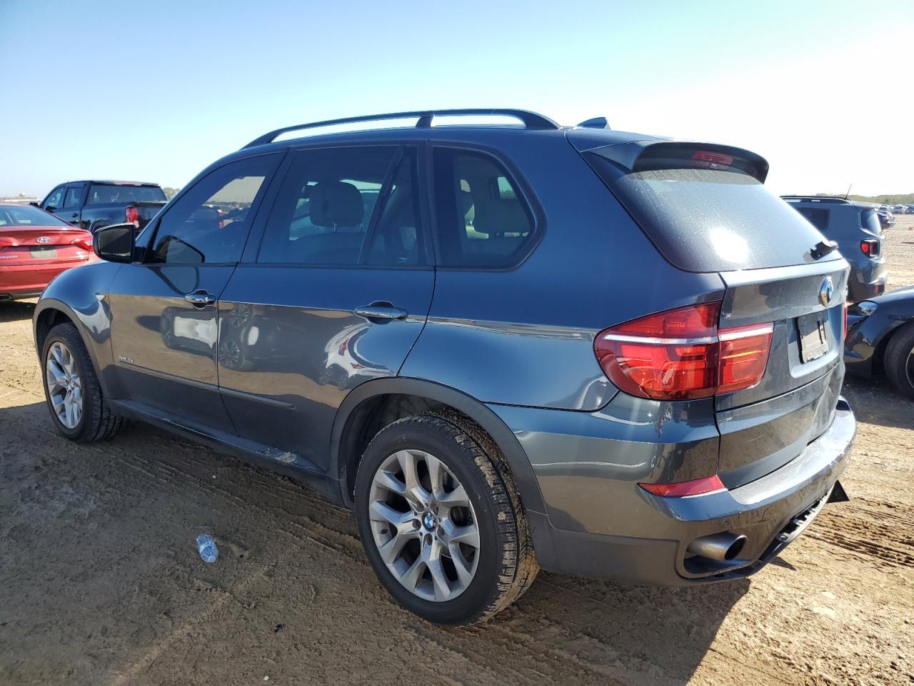 VIN 5UXZV4C54D0B03579 2013 BMW X5 no.2