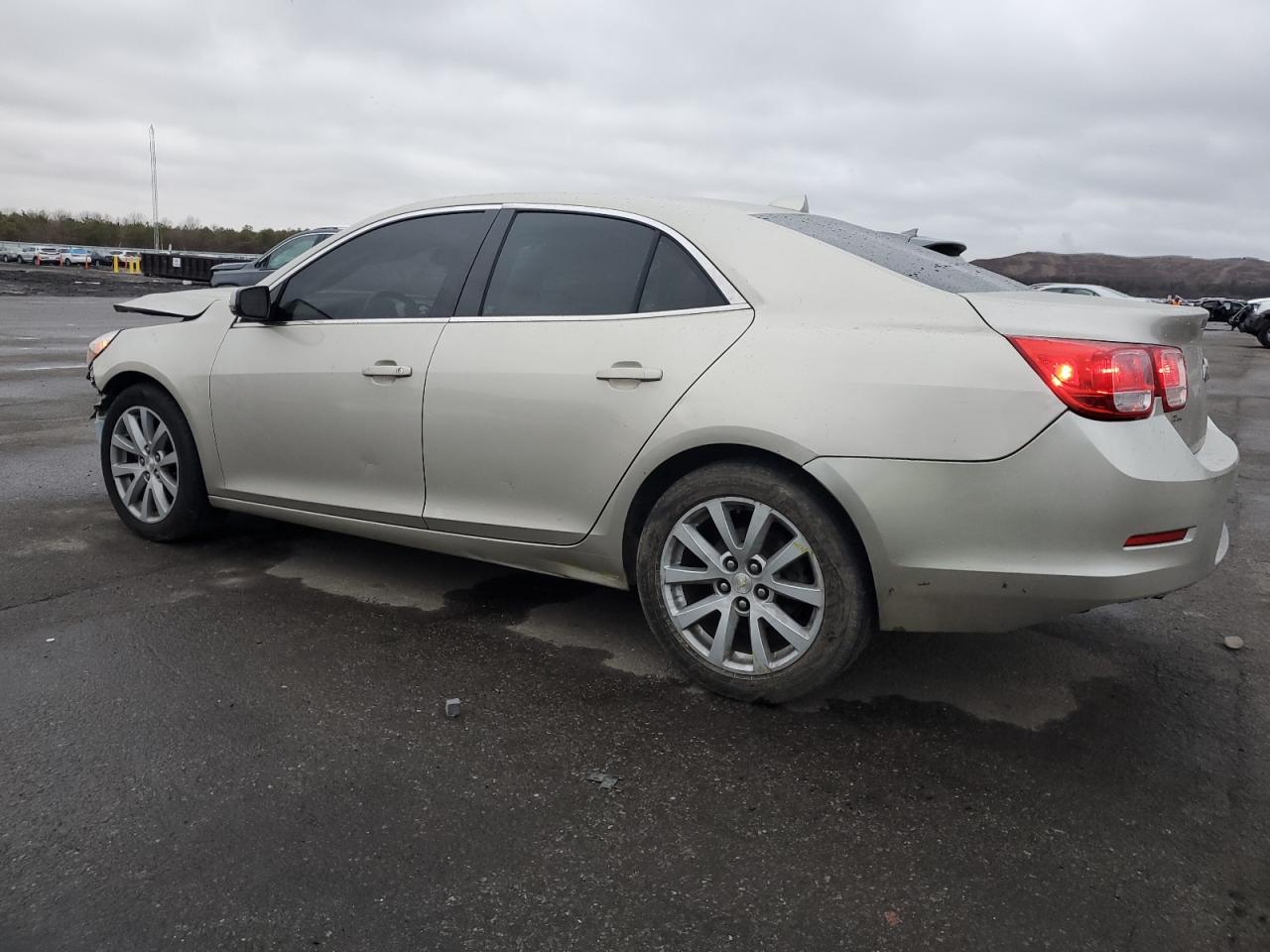 2013 Chevrolet Malibu - Image 2