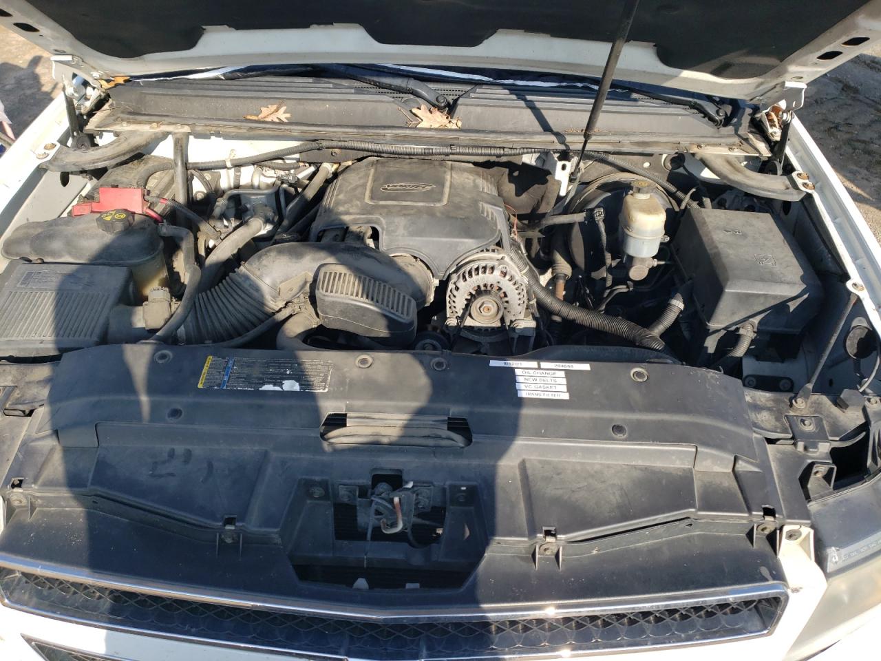 2011 Chevrolet Suburban K1500 Lt VIN: 1GNSKJE30BR228503 Lot: 85052854